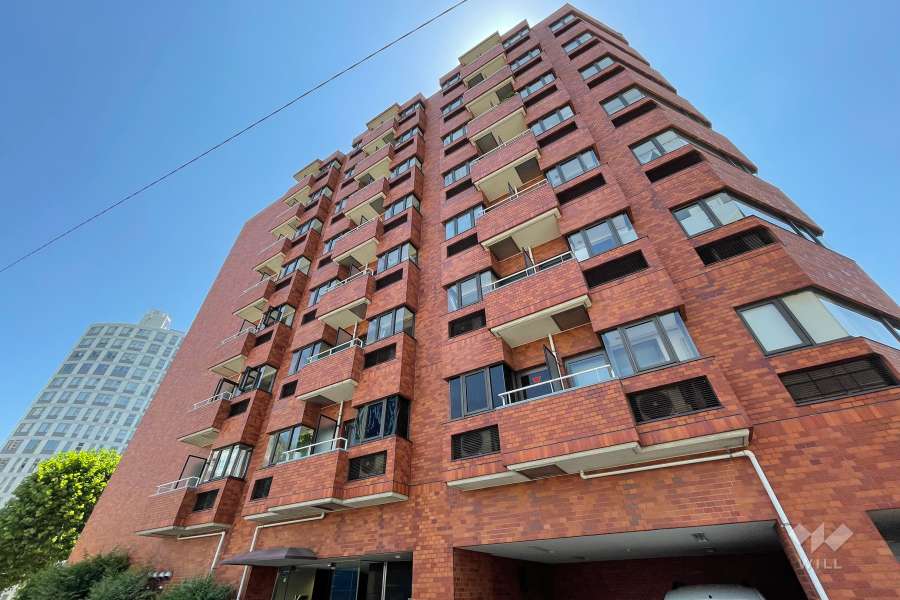 乃木坂リリエンハイムの外観（南西側から）