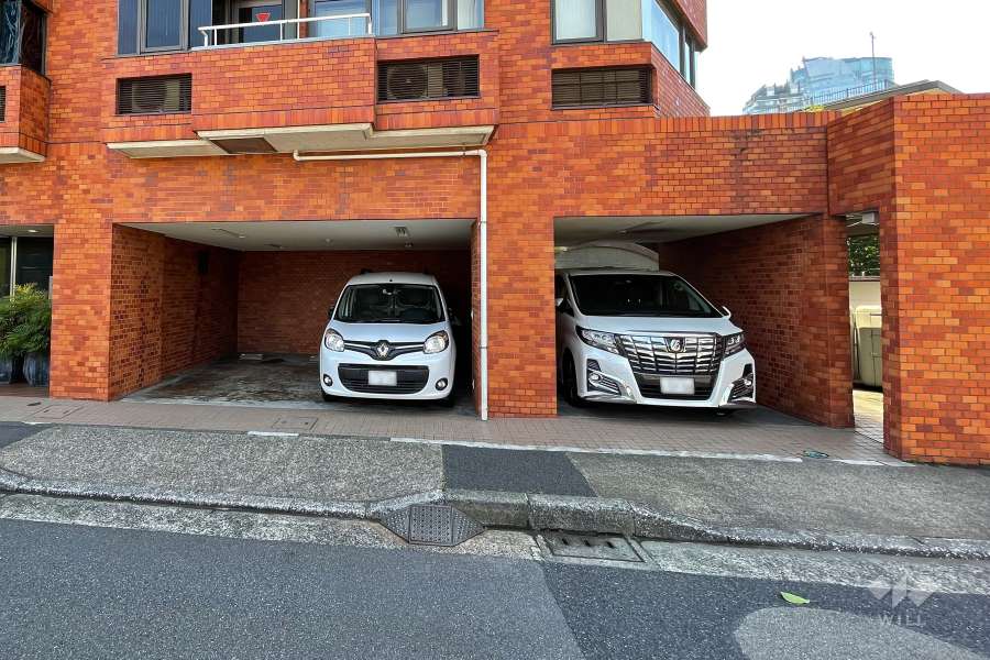 敷地内駐車場（屋内平面式）