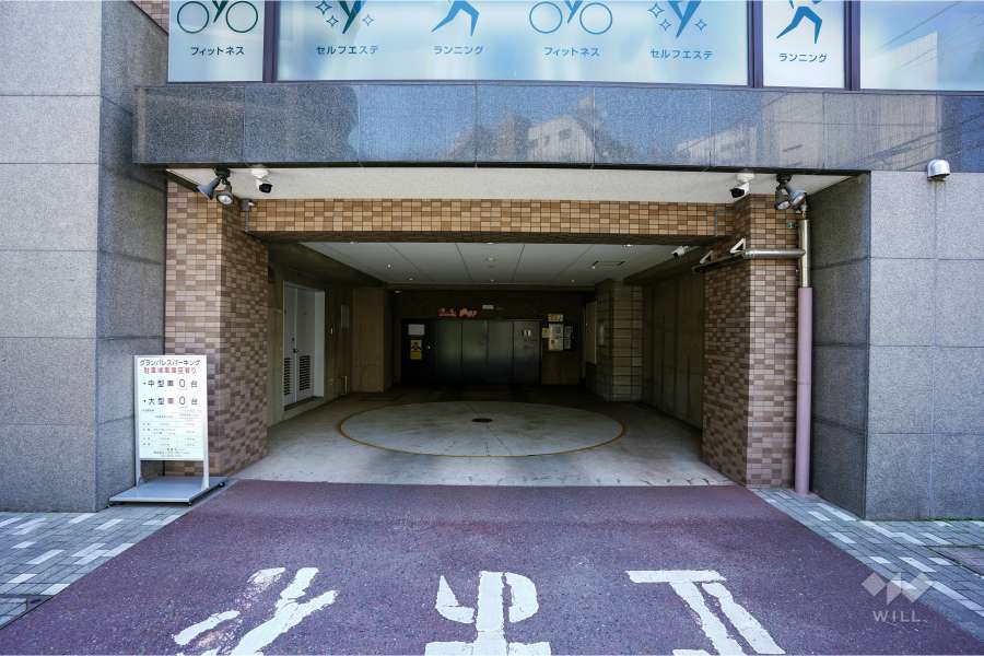 敷地内駐車場（屋内機械式）