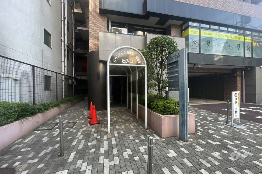 エントランスアプローチ