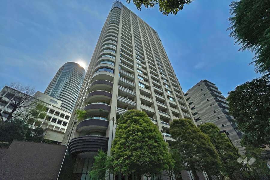 パークコート虎ノ門愛宕タワーの外観（北西側から）