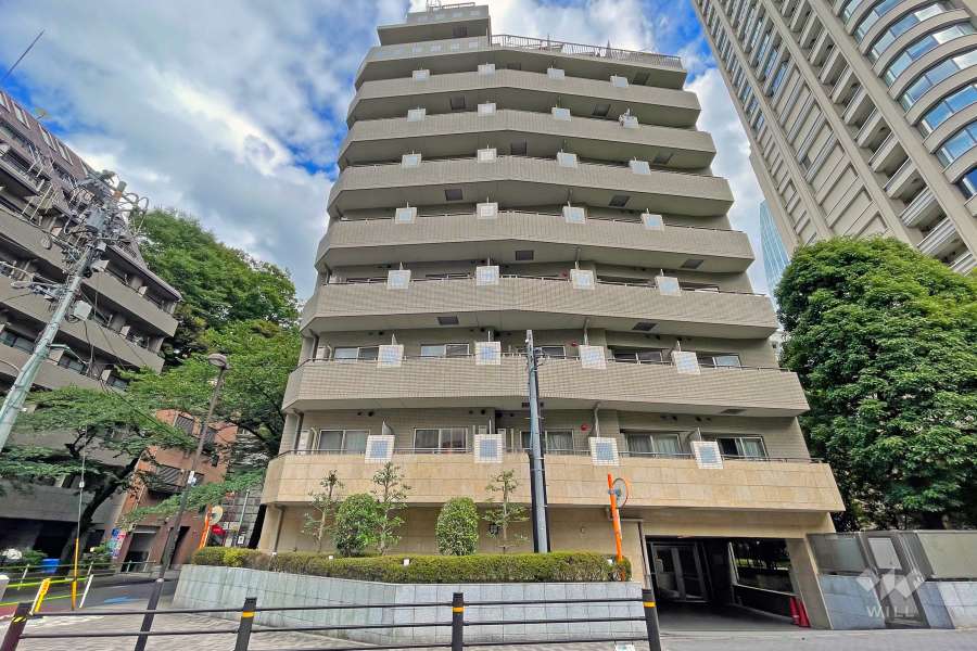 パレステュディオ虎ノ門の外観（西側から）