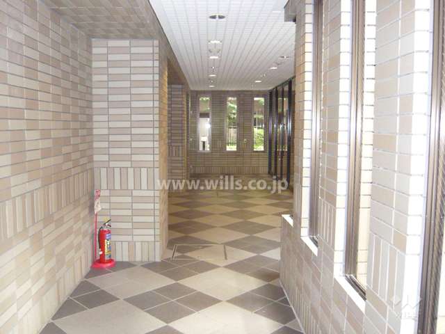 エントランスホール