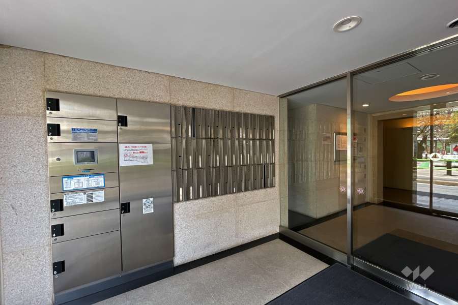 宅配ボックスと共用ポスト