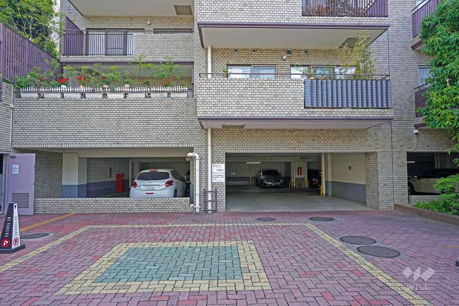 敷地内駐車場（屋内平面式）