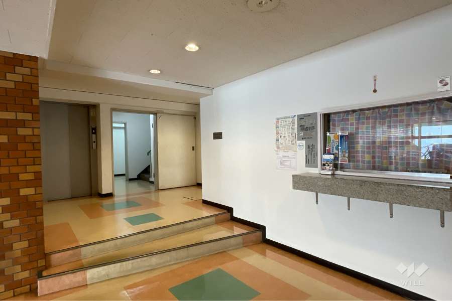 エントランスホール