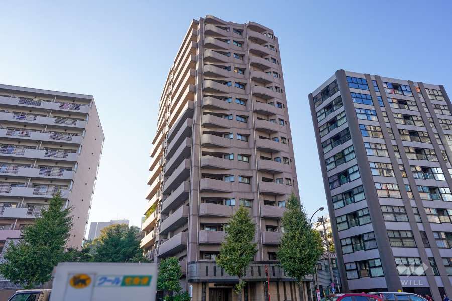 ライオンズマンション高輪の外観（南東側から）