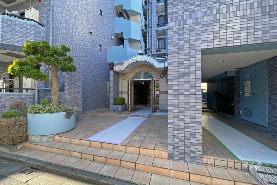 エントランスアプローチ