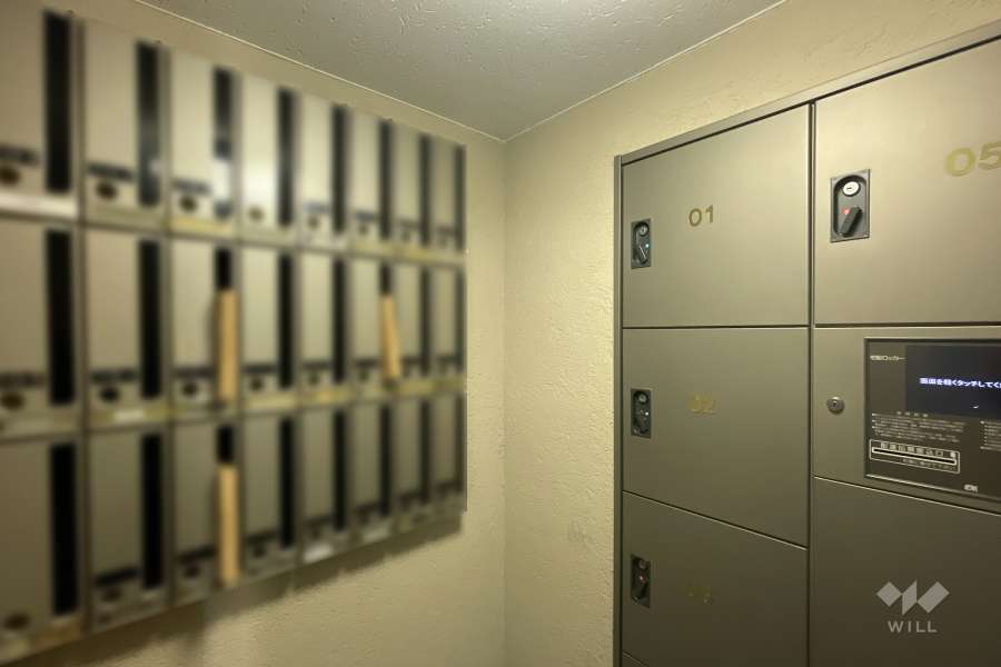 宅配ボックスと共用ポスト