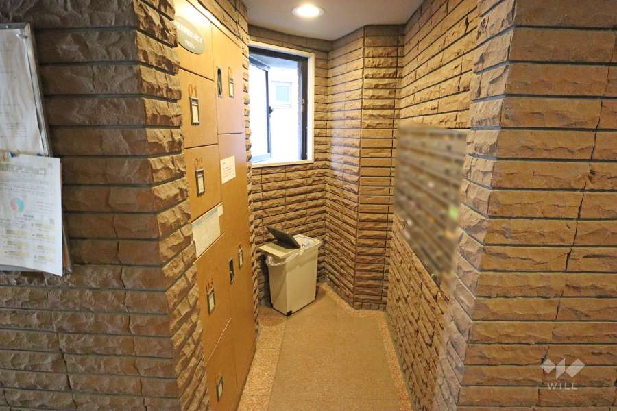 共用ポストと宅配ボックス