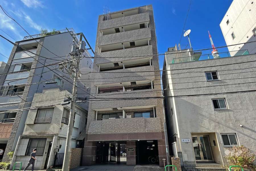 アドリーム東麻布の外観（南側から）