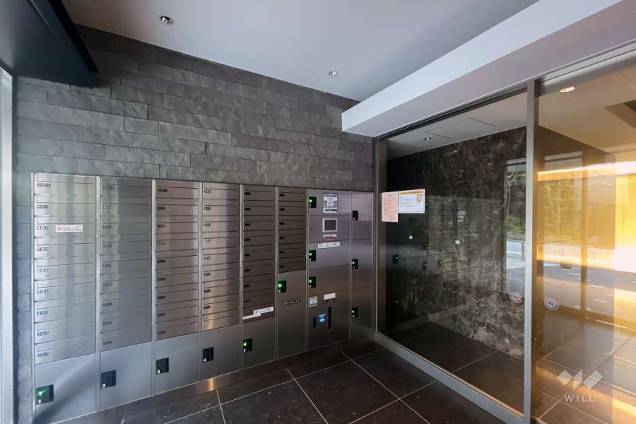 共用ポストと宅配ボックス