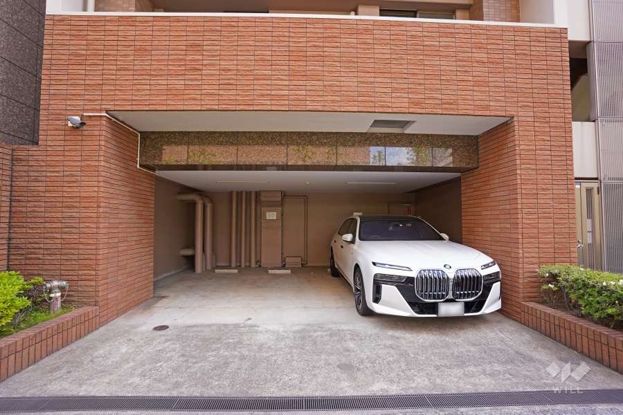 敷地内駐車場（屋内平面式）