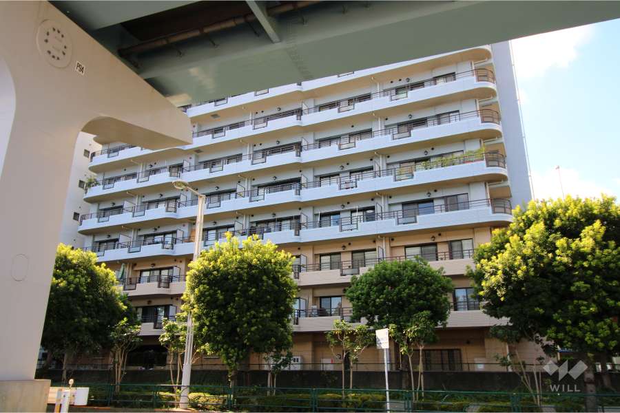 エクセルシオール港区海岸の外観（北東側から）