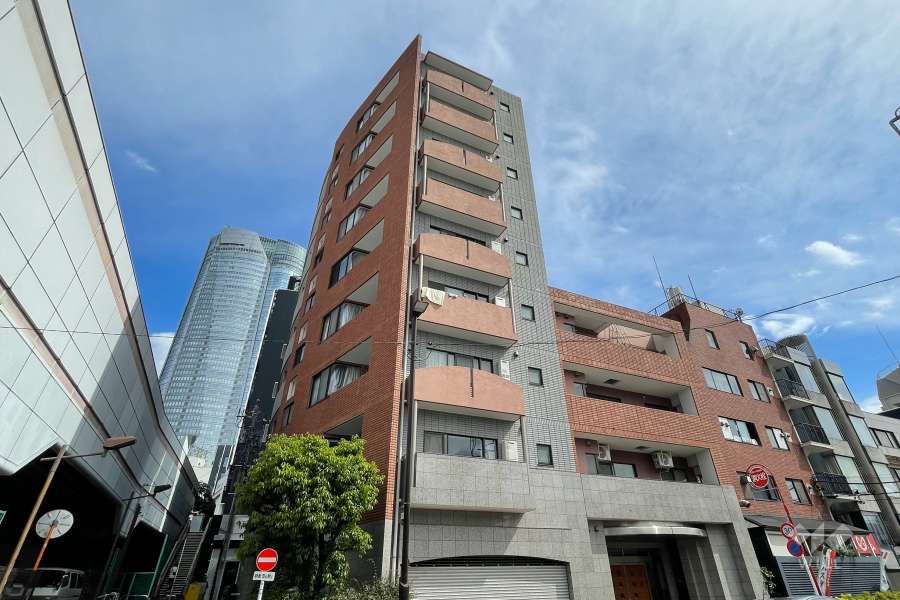 ジェイパーク乃木坂の外観（北側から）