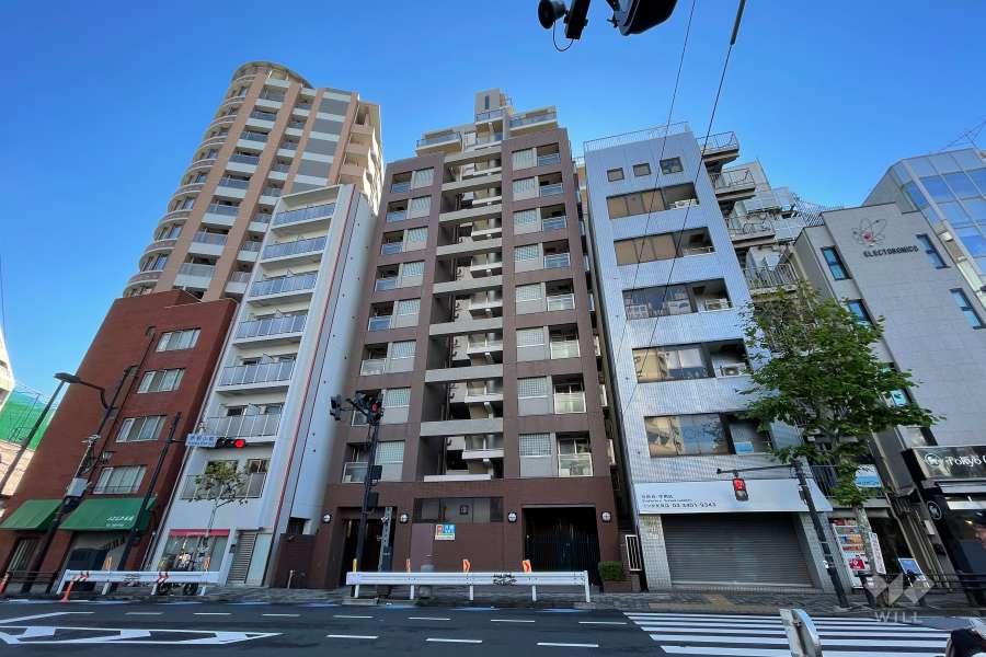 サンウッド赤坂フラッツの外観（北側から）