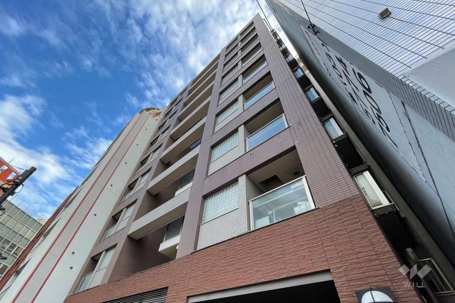 サンウッド赤坂フラッツの外観（北西側から）