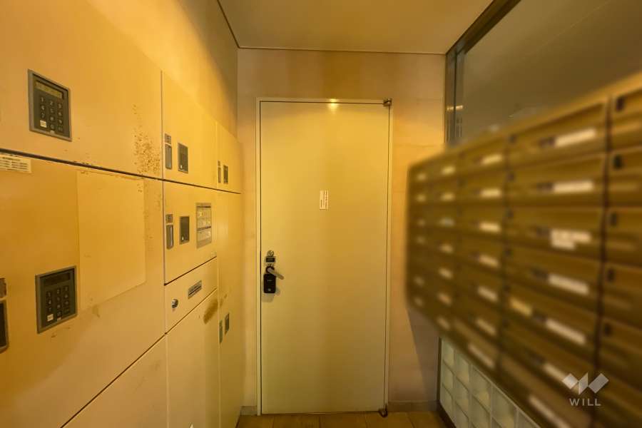 共用ポストと宅配ボックス