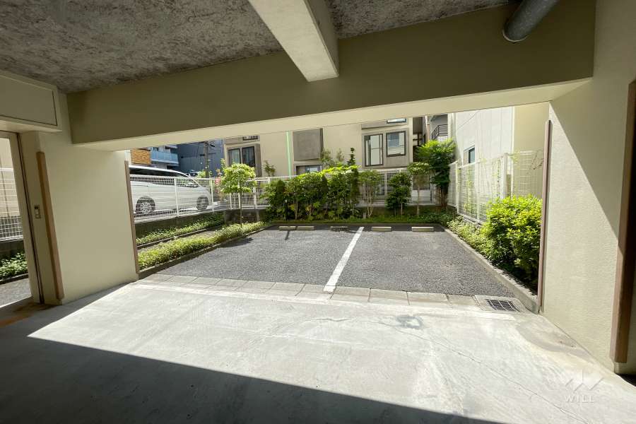 敷地内駐車場（屋外平面式）
