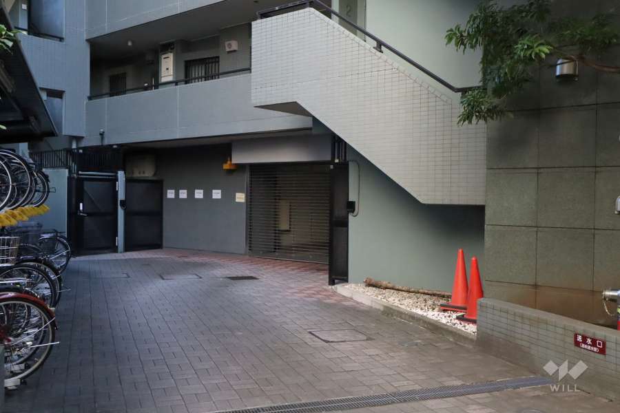 エントランスアプローチ