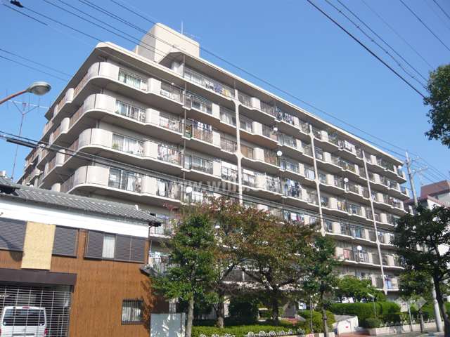 ジークレフ浜田の外観（南西側から）