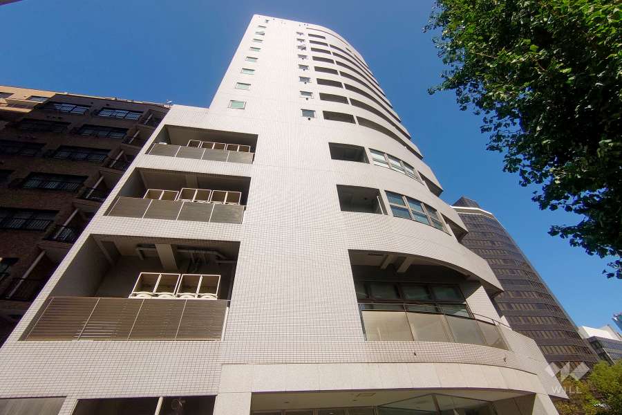 ファーロ南青山の外観（北西側から）