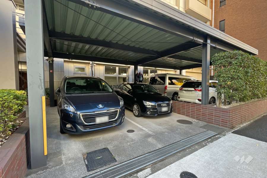 敷地内駐車場（屋外平面式）