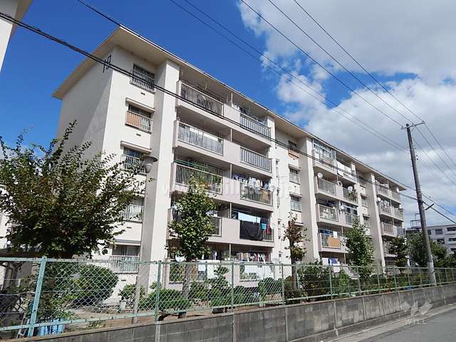 杭瀬第六団地19号棟の外観（南西側から）