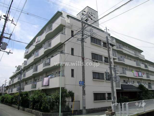セントラル東園田の外観（南東側から）