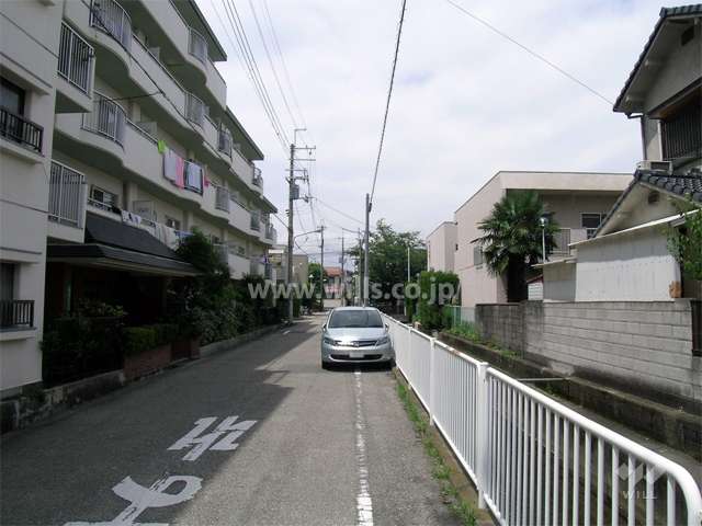 敷地東側の道路