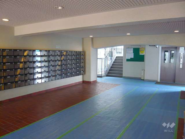 エントランスホール