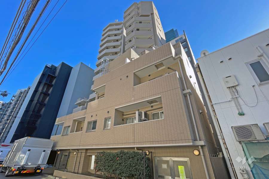 パレステュディオ六本木の外観（西側から）