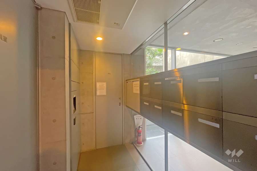 共用ポストと宅配ボックス