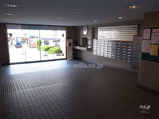 エントランスホール