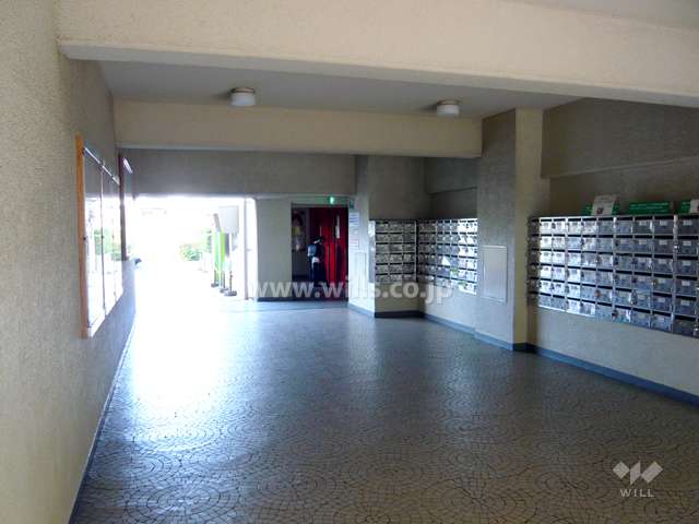 エントランスホール