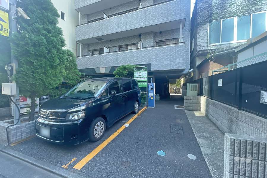 敷地内のコインパーキング