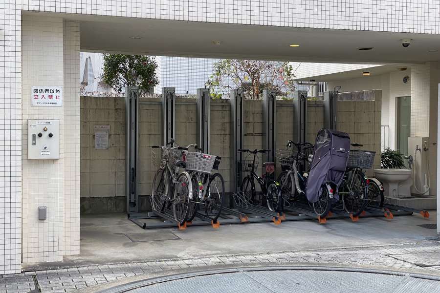 駐輪場