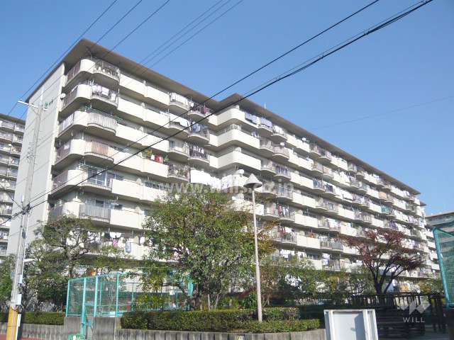立花グリーンハイツ2号棟の外観（南西側から）
