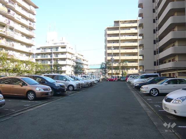 敷地内駐車場（屋外平面式）