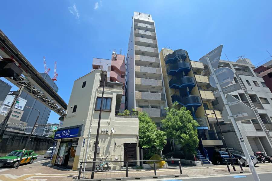 プレールドゥーク東京ベイ２の外観（西側から）