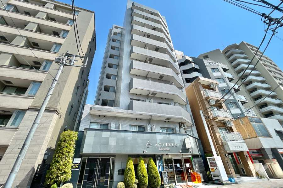 メインステージ高輪の外観（西側から）