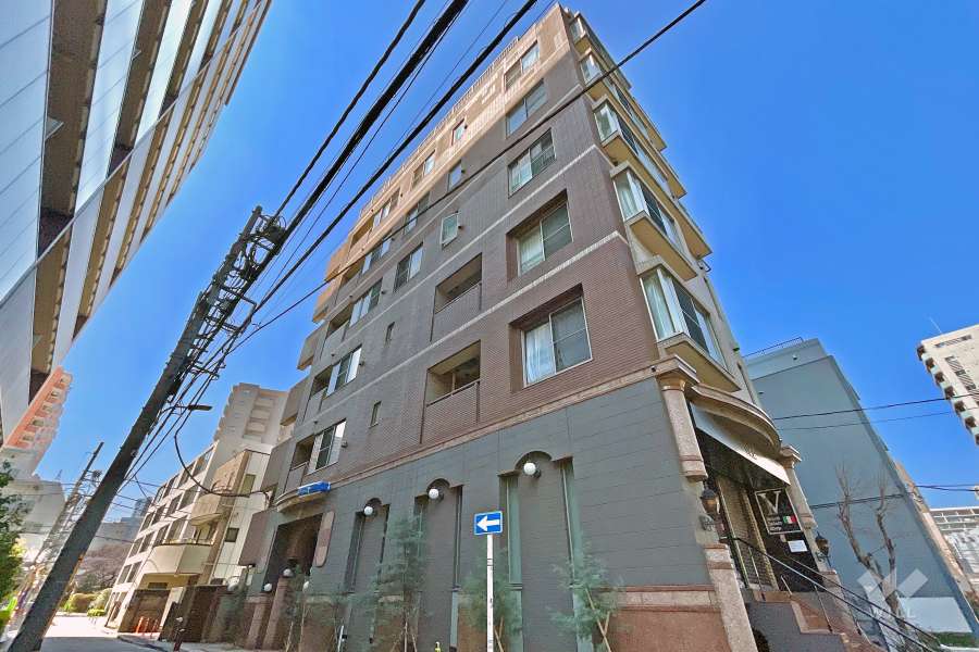 トリニティハウス三田の外観（東側から）