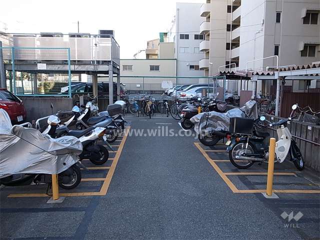 バイク置き場