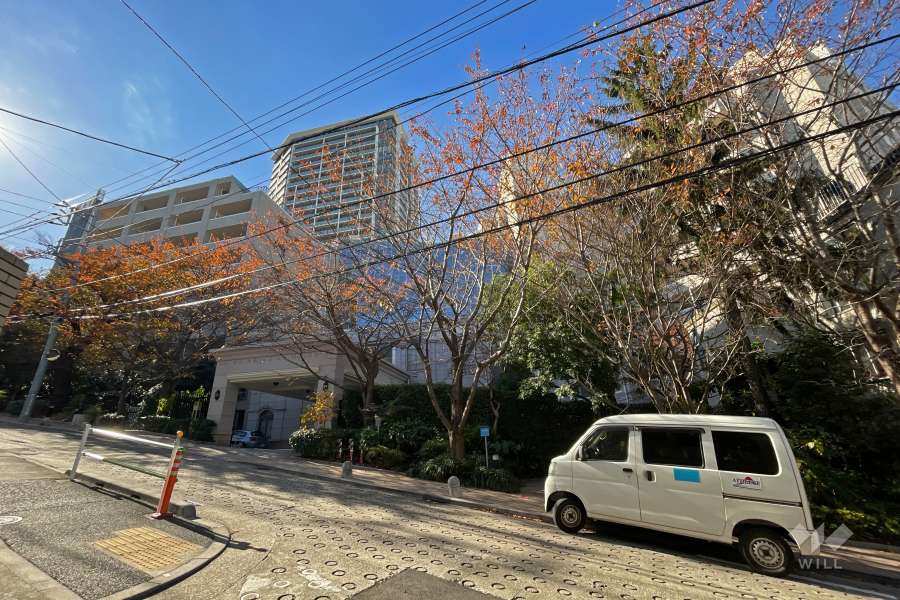 ザレジデンス白金スイートの外観（東側から）