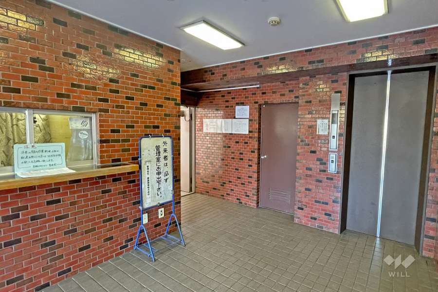 エントランス内