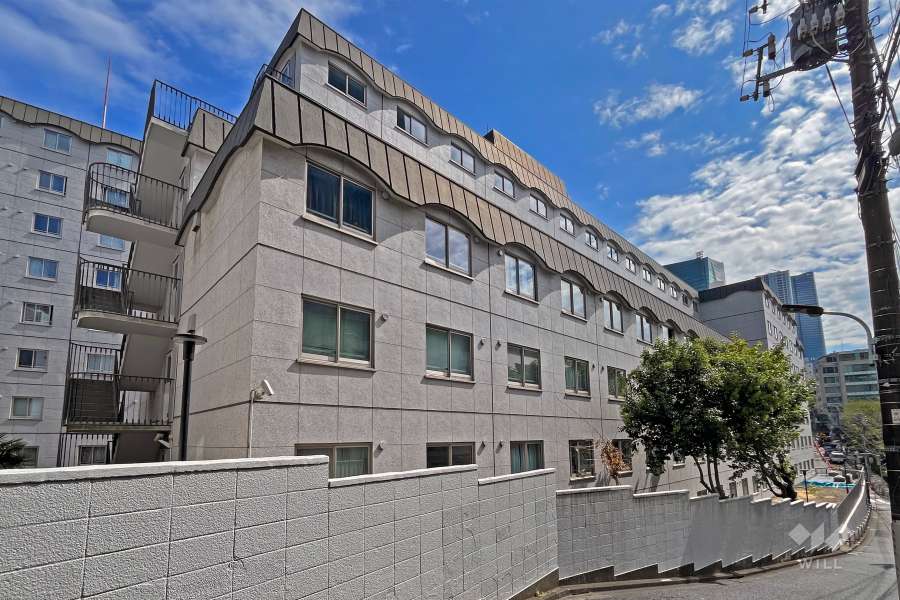 秀和赤坂レジデンシャルホテルの外観（北西側から）