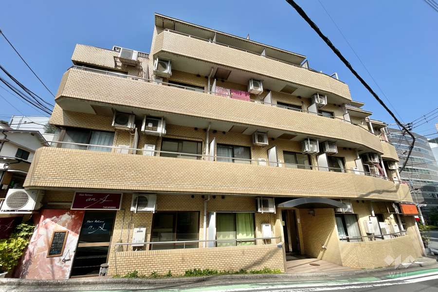 マンションの外観（南西側から）