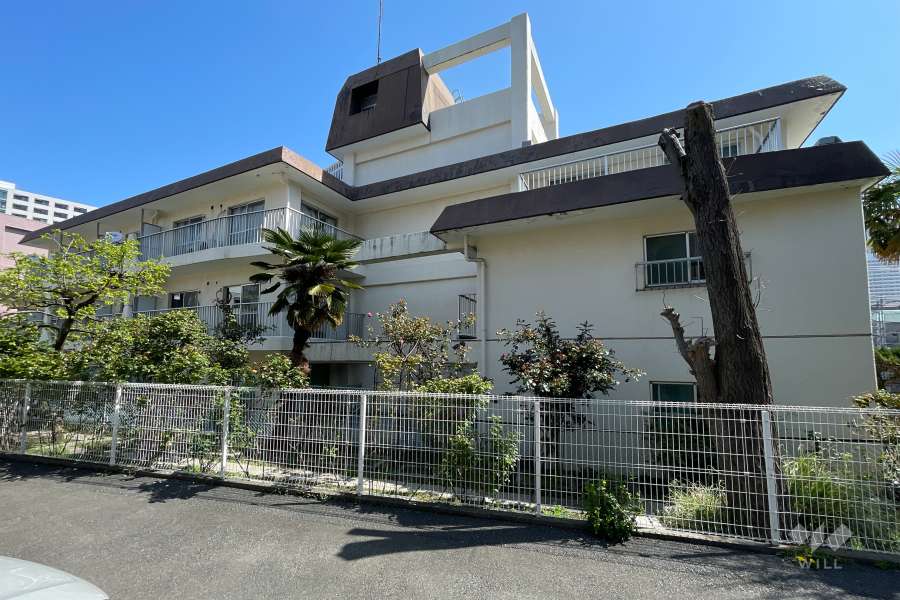 高輪スカイハイツの外観(南西側から)