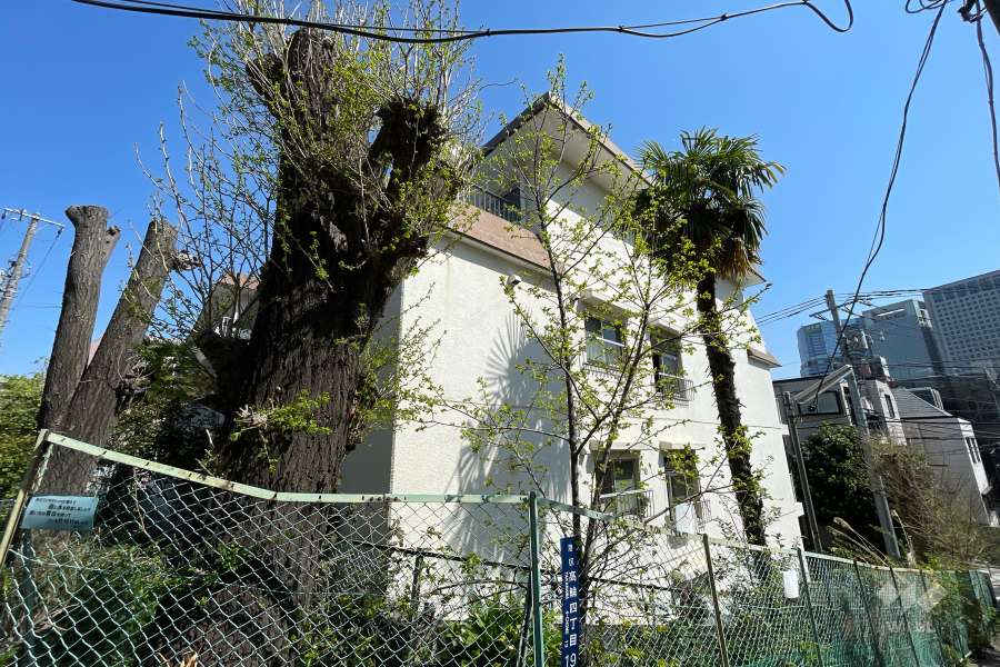 高輪スカイハイツの外観(南側から)