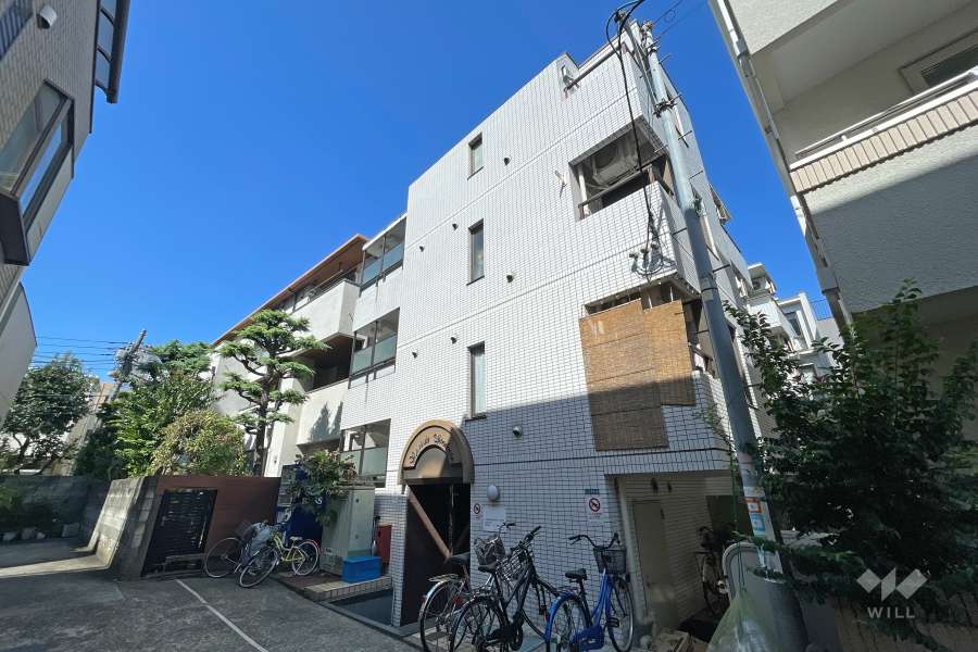 シルフィード白金の外観（南東側から）